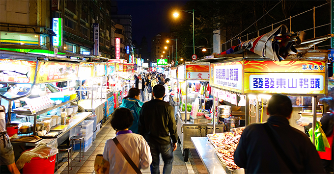The Ningxia Night Market excursion (Photo: Holland America Line) HAL Ningxia Night Market